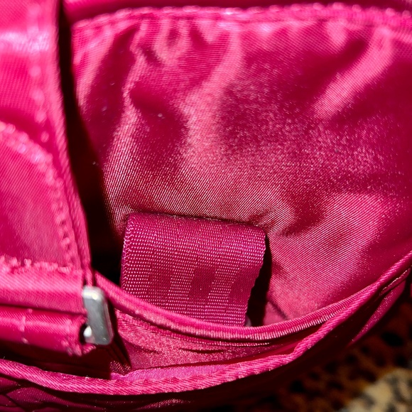 Lug Caboose Carry All Bag NWT'S Cranberry Red - Picture 13 of 16